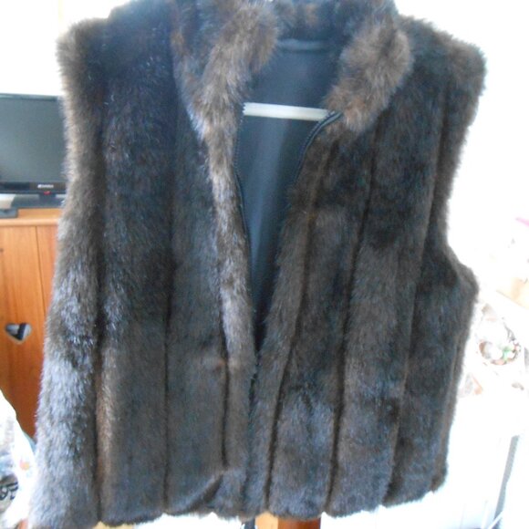 REVERSIBLE VEST-FAUX FUR-POLYESTER-GIACCA GALLERY-WOMEN'S SZ L-VINTAGE-EXC! - Picture 1 of 9